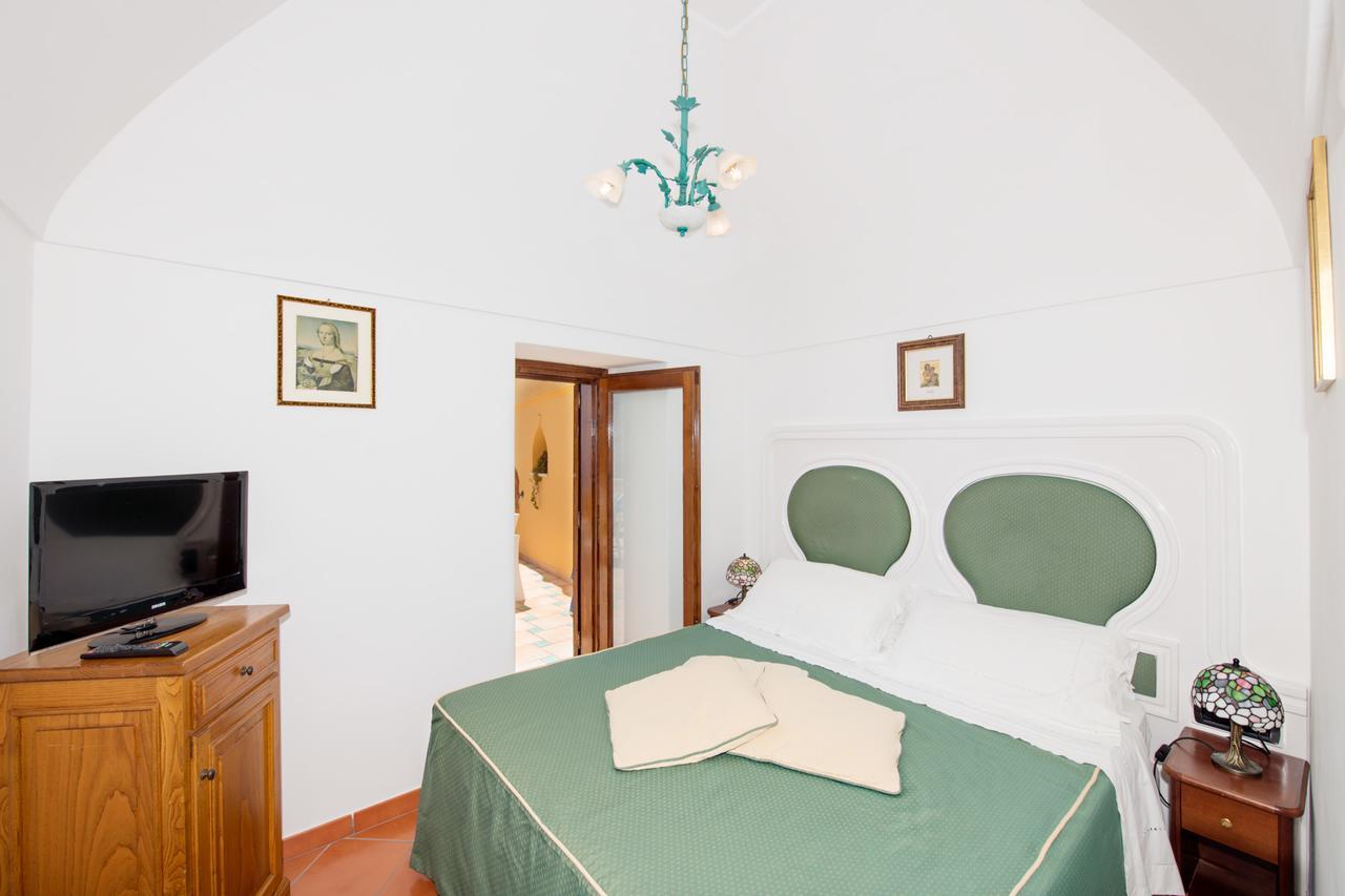 Casa Chiesa Nuova Lejlighed Positano Eksteriør billede