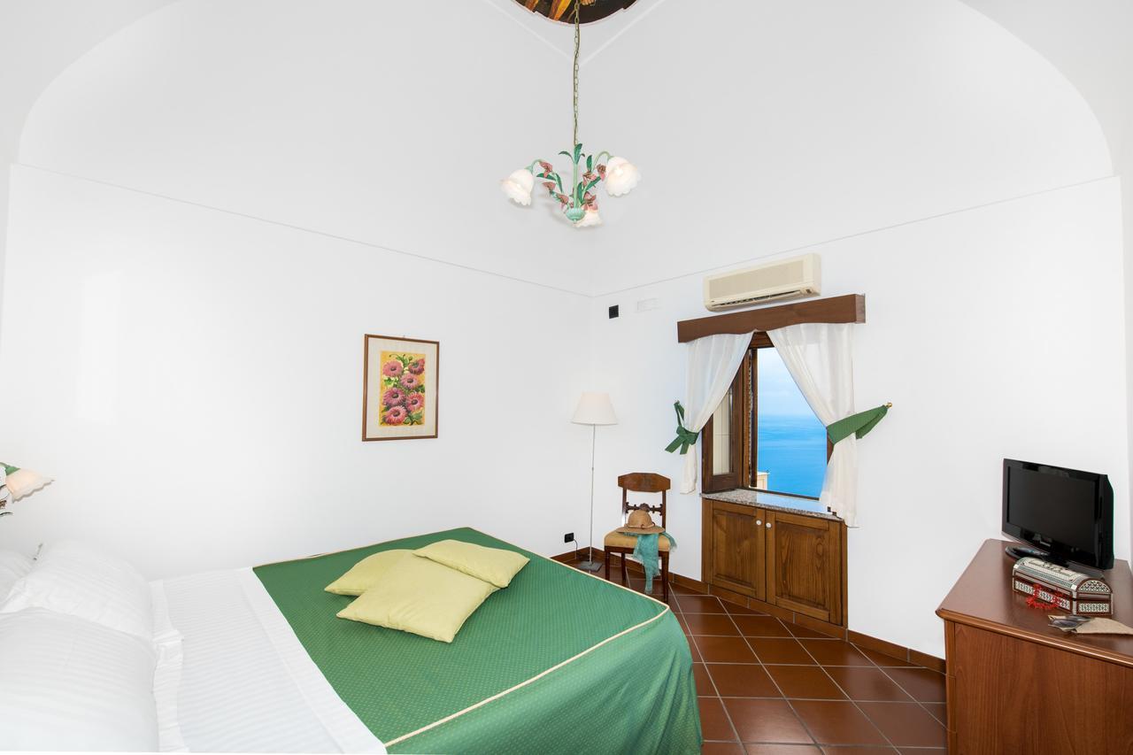 Casa Chiesa Nuova Lejlighed Positano Eksteriør billede
